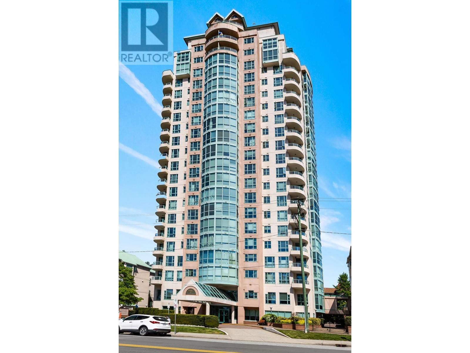 601 3071 Glen Drive, Coquitlam, British Columbia  V3B 7R1 - Photo 2 - R2998183