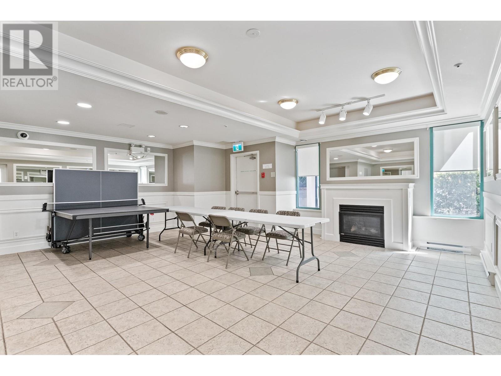 601 3071 Glen Drive, Coquitlam, British Columbia  V3B 7R1 - Photo 25 - R2998183