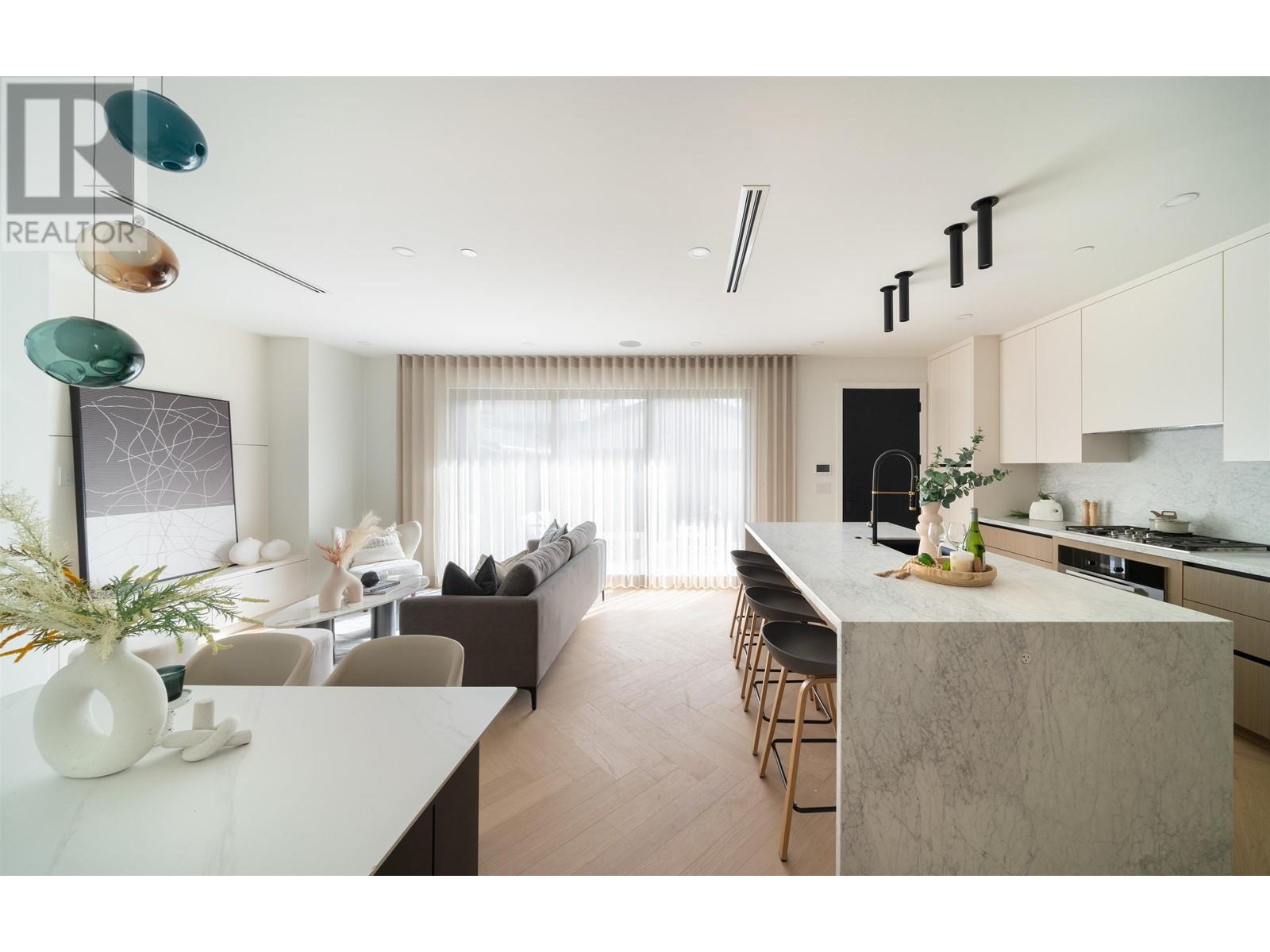 2 280 E 32 Avenue, Vancouver, British Columbia  V5V 2Y3 - Photo 14 - R2998221