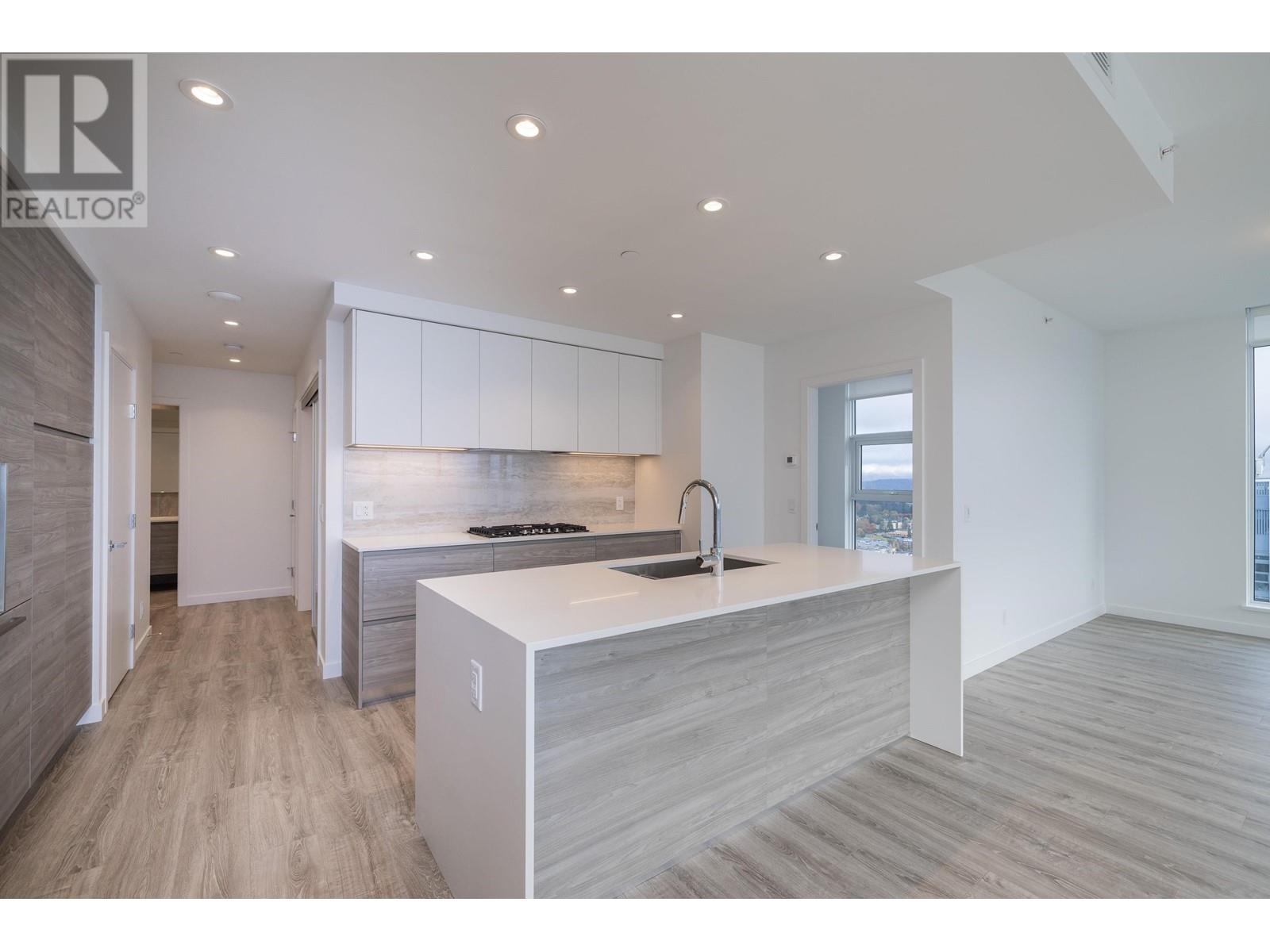 Property at 4505 680 QUAYSIDE DRIVE image 4
