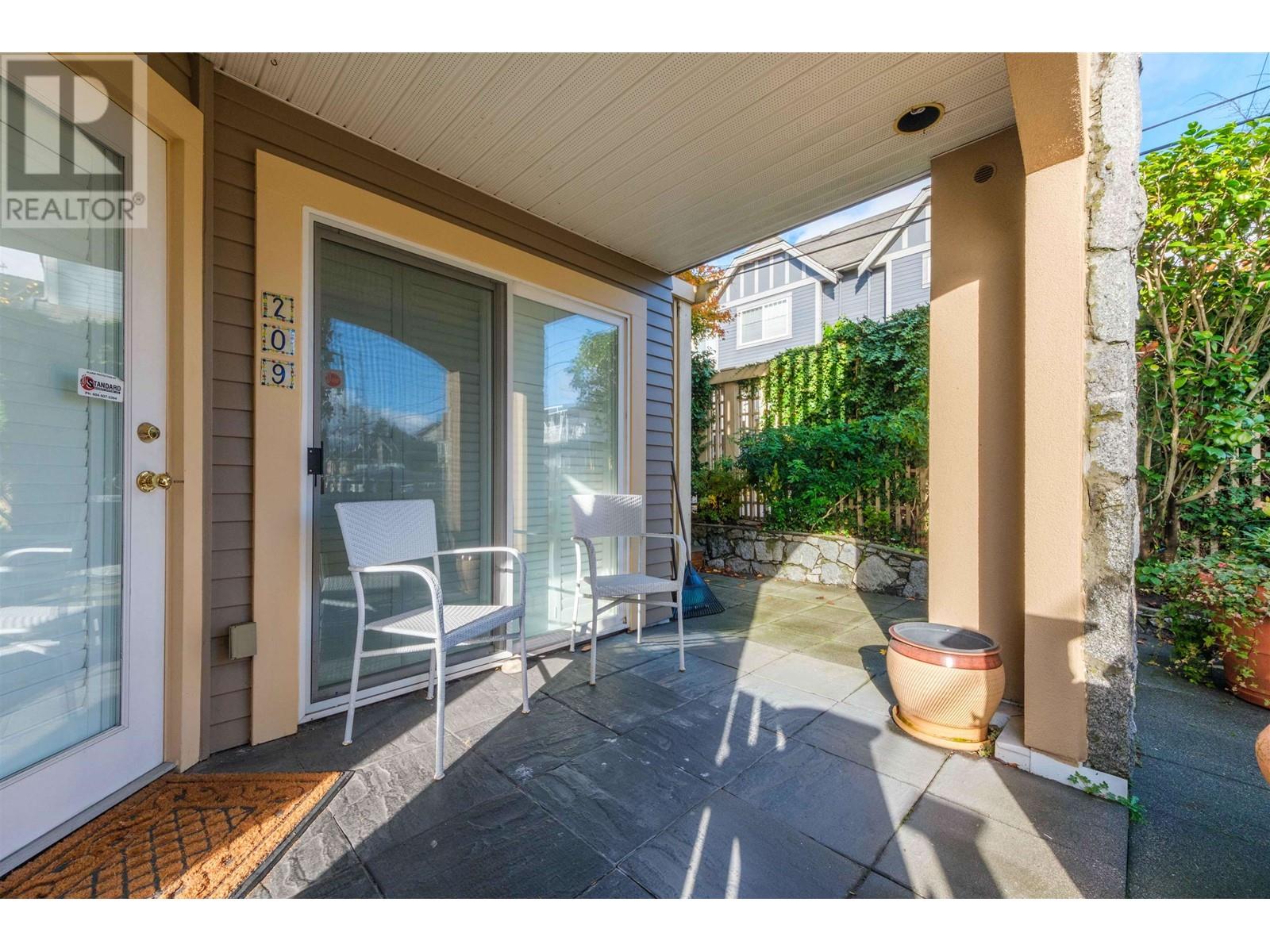 209 288 E 6th Street, North Vancouver, British Columbia  V7L 1P5 - Photo 35 - R2998243