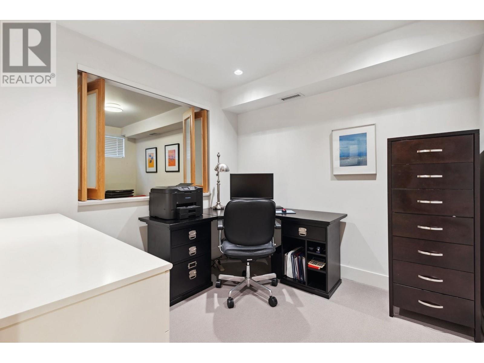 2925 Wall Street, Vancouver, British Columbia  V5K 0A6 - Photo 11 - R2998321