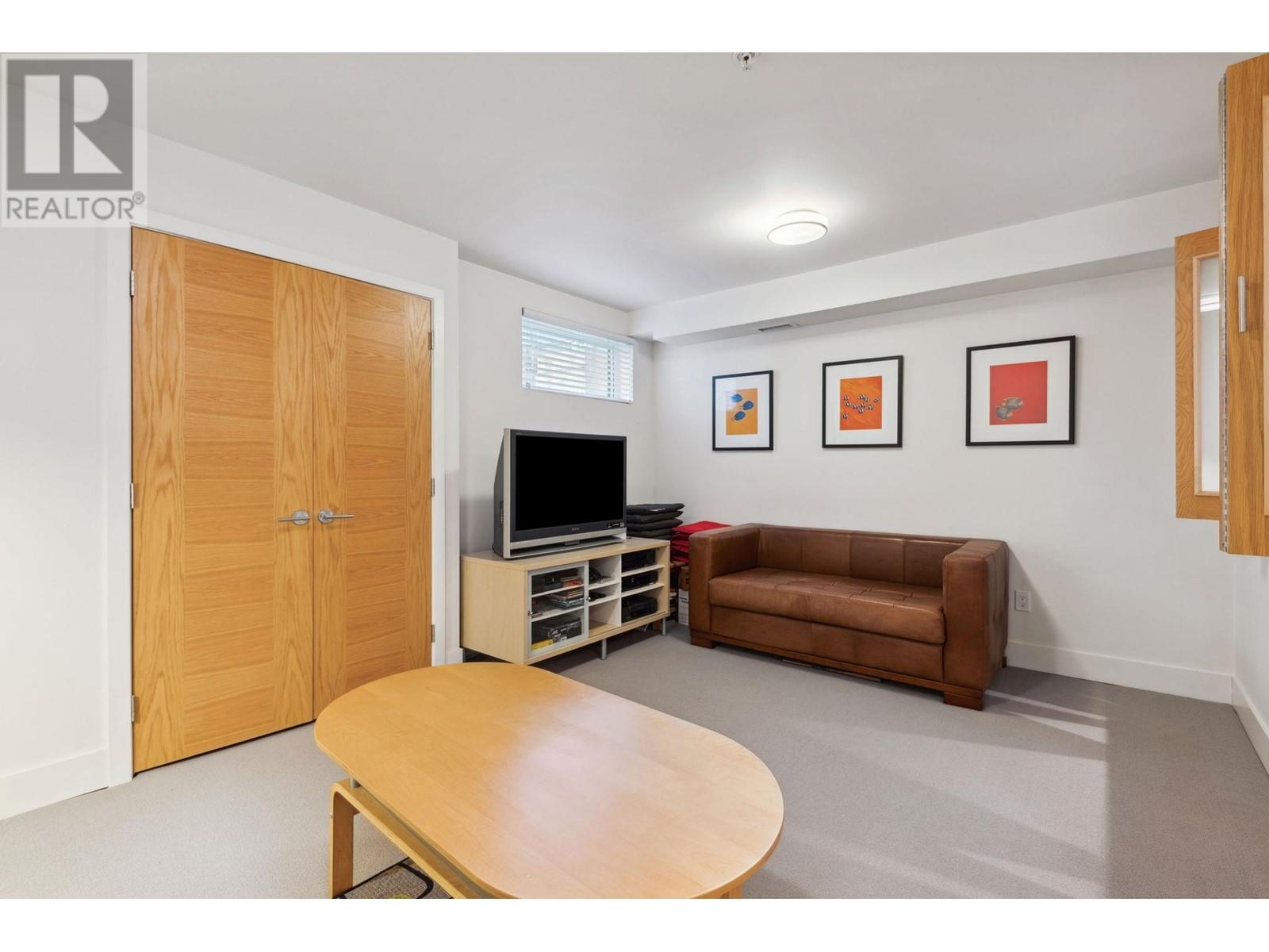 2925 Wall Street, Vancouver, British Columbia  V5K 0A6 - Photo 12 - R2998321