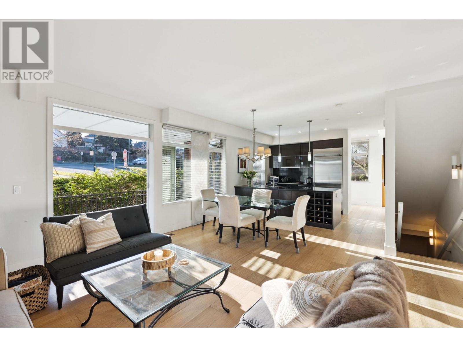 2925 Wall Street, Vancouver, British Columbia  V5K 0A6 - Photo 2 - R2998321