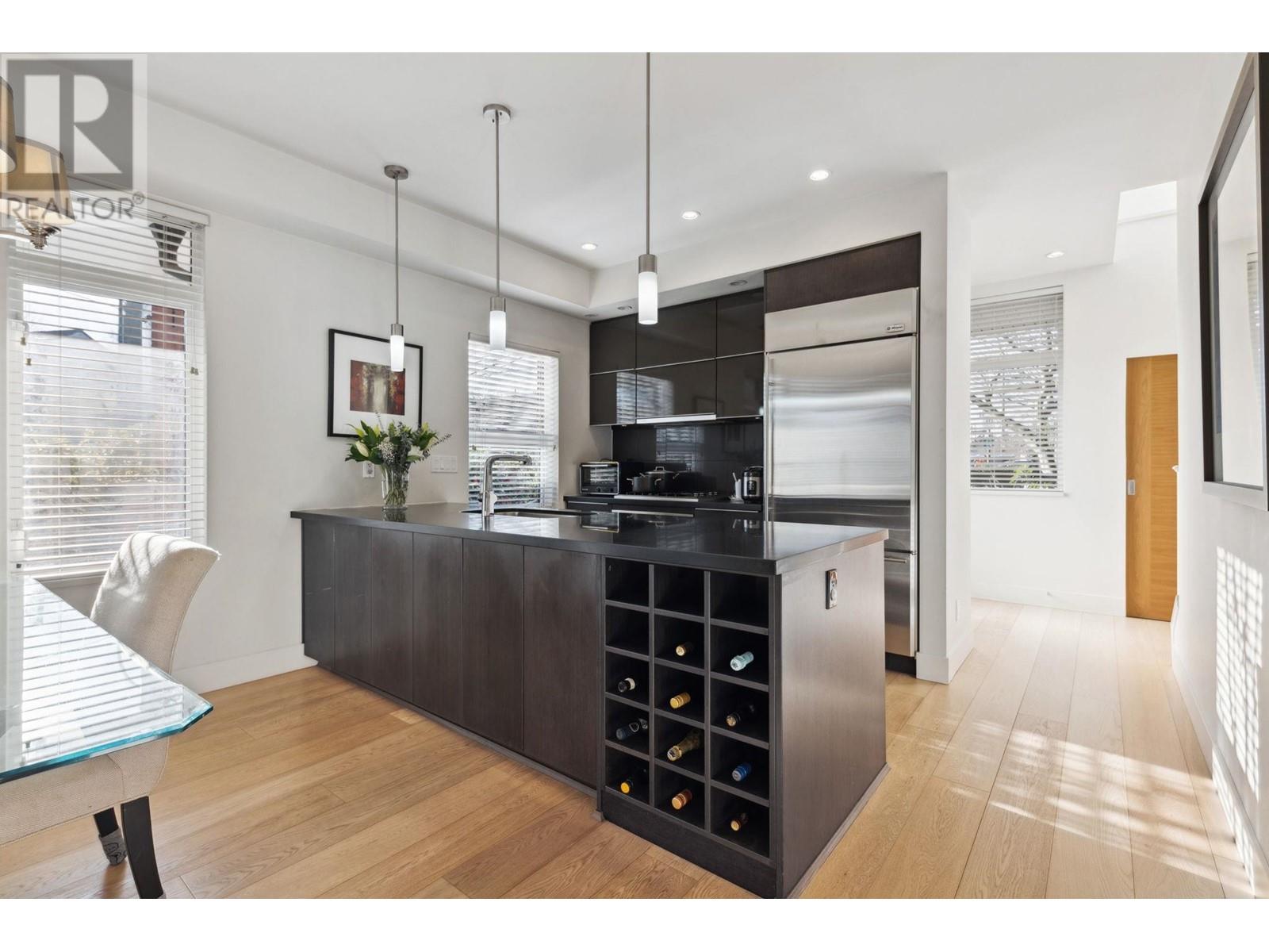 2925 Wall Street, Vancouver, British Columbia  V5K 0A6 - Photo 4 - R2998321