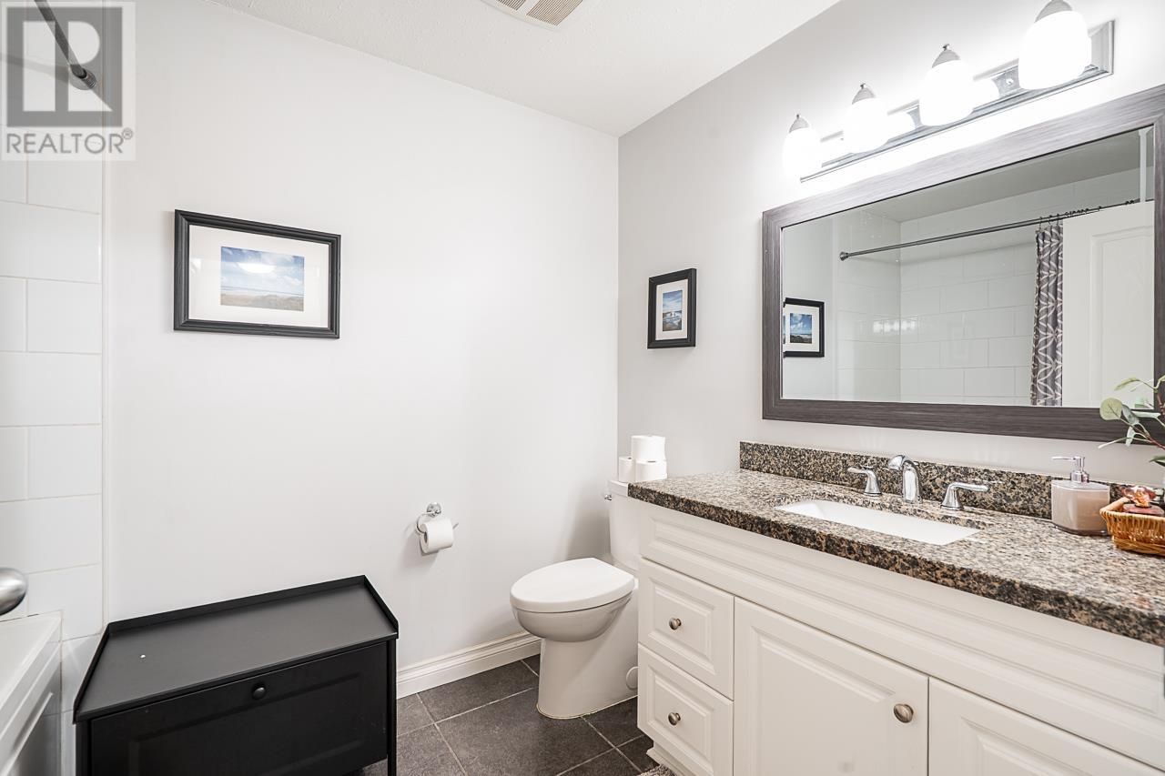 29 1141 Eagleridge Drive, Coquitlam, British Columbia  V3E 1K1 - Photo 20 - R2998355