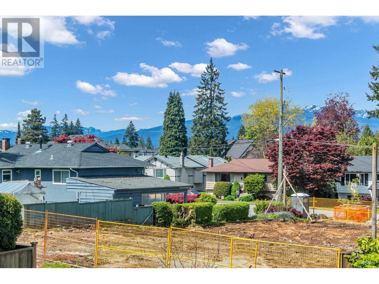 1579 Eden Avenue, Coquitlam, British Columbia  V3J 2R2 - Photo 5 - R2998105