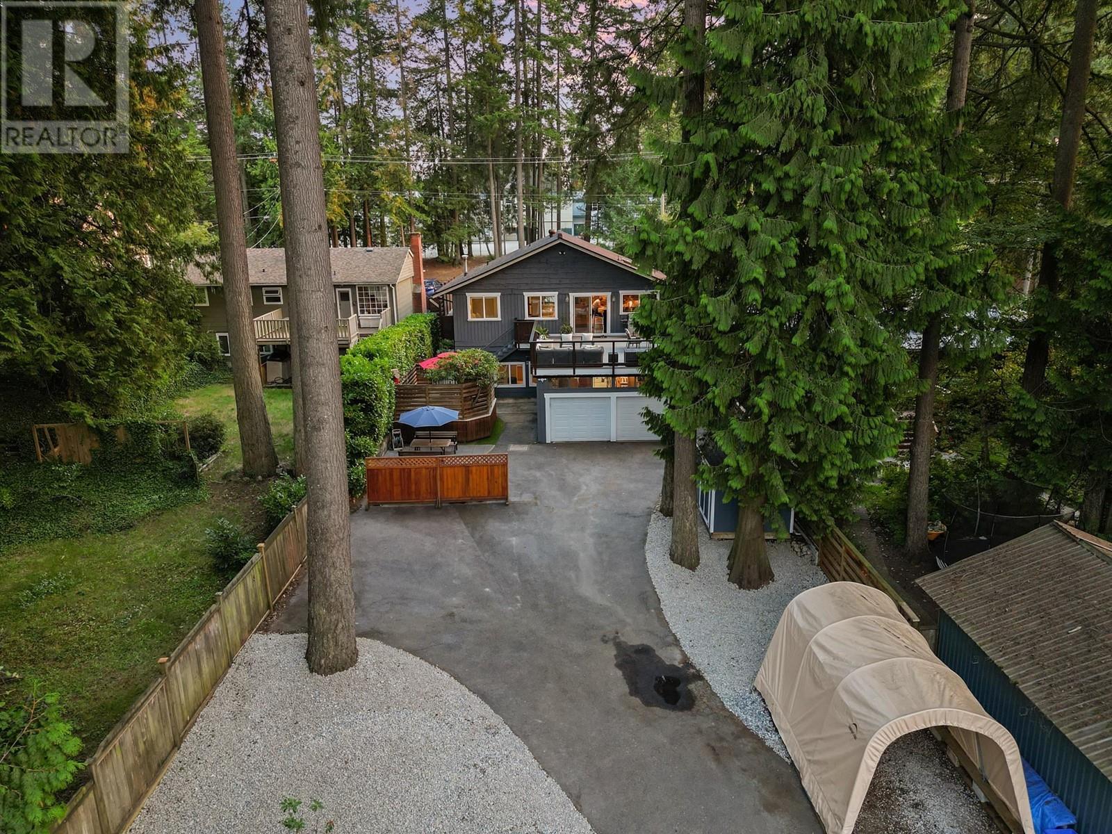 Property at 1264 W 21ST STREET image 5