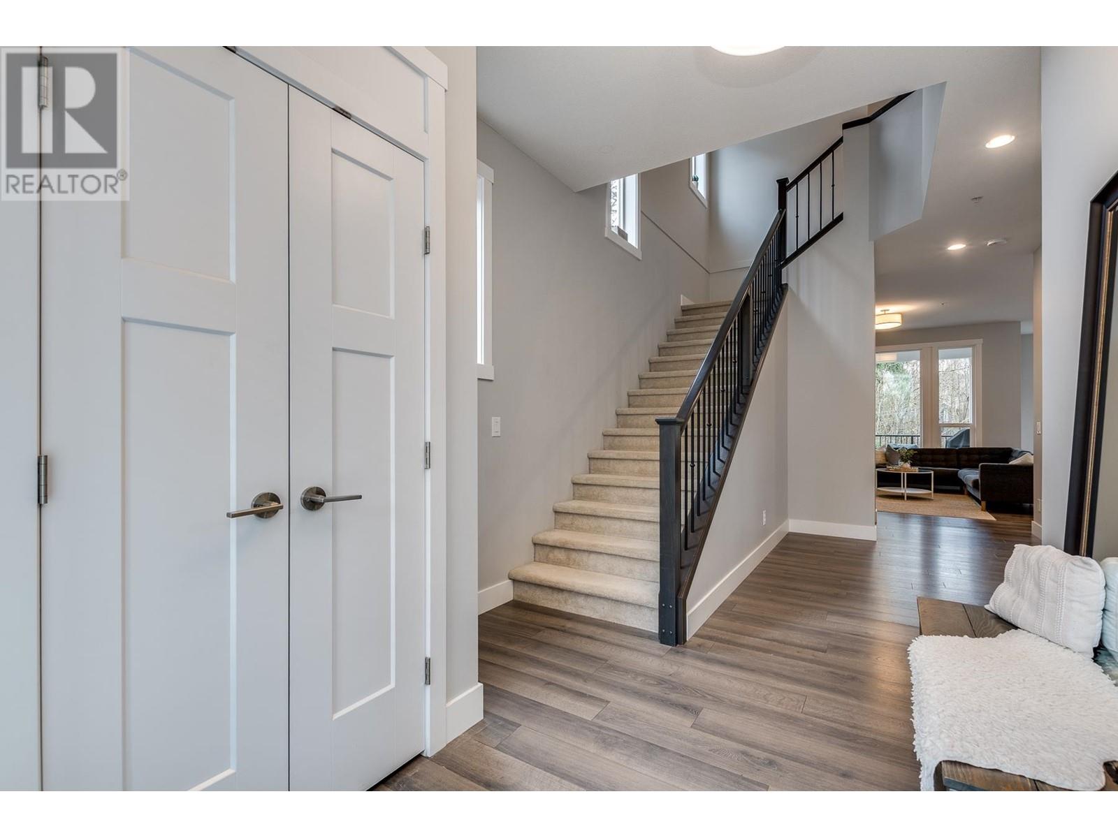 13580 Nelson Peak Drive, Maple Ridge, British Columbia  V4R 0G1 - Photo 9 - R2998180