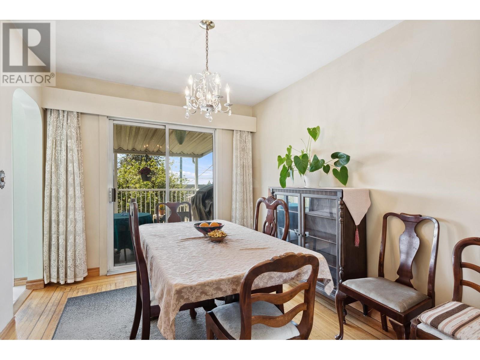 6426 Neville Street, Burnaby, British Columbia  V5E 1A6 - Photo 13 - R2998219