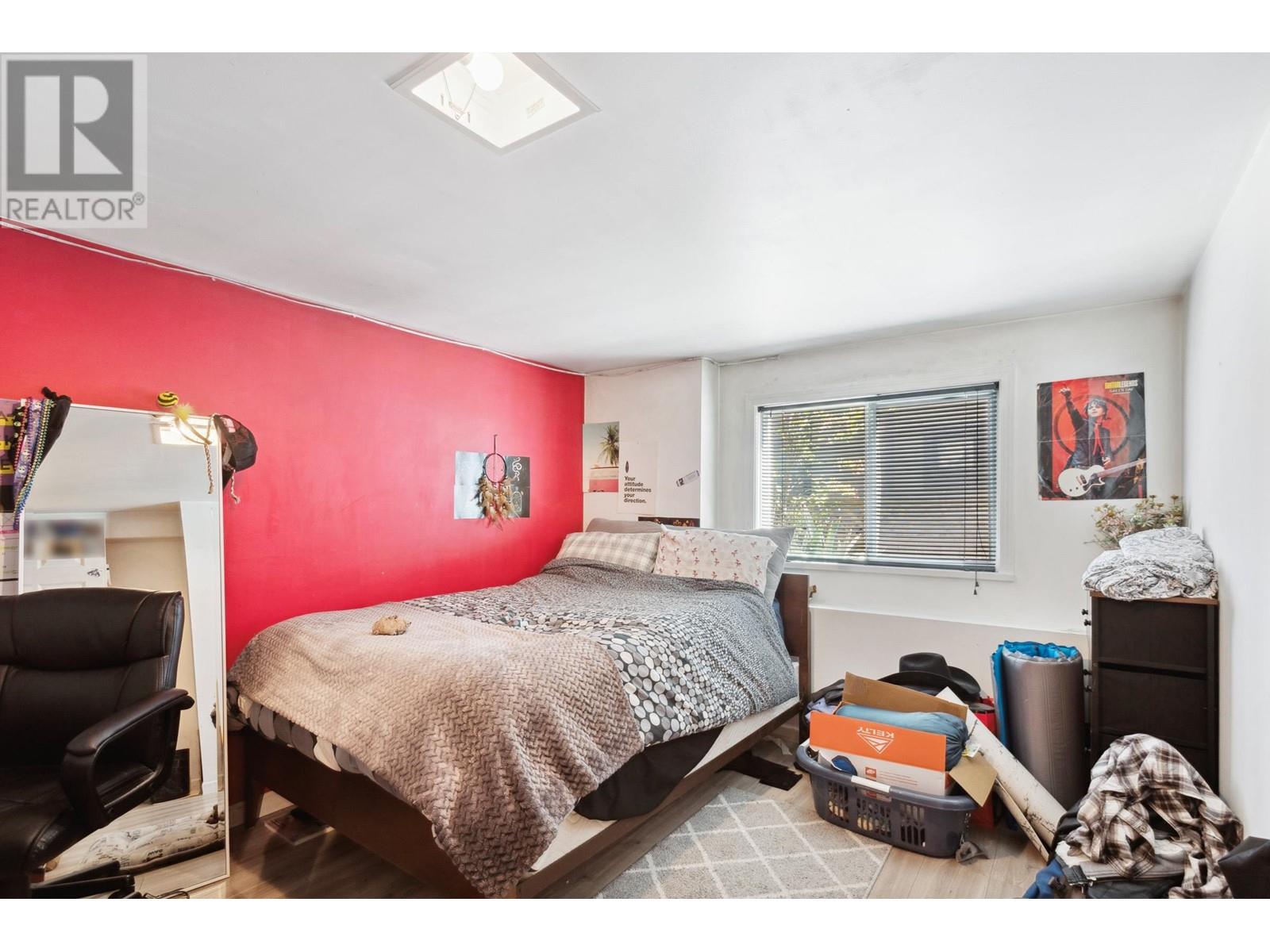 6426 Neville Street, Burnaby, British Columbia  V5E 1A6 - Photo 16 - R2998219