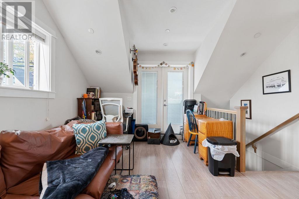 2217 E 8th Avenue, Vancouver, British Columbia  V5N 1V4 - Photo 32 - R2998237