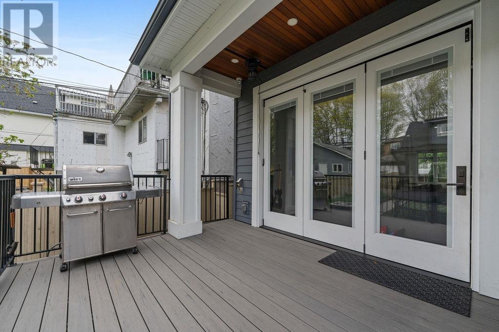 2217 E 8th Avenue, Vancouver, British Columbia  V5N 1V4 - Photo 34 - R2998237