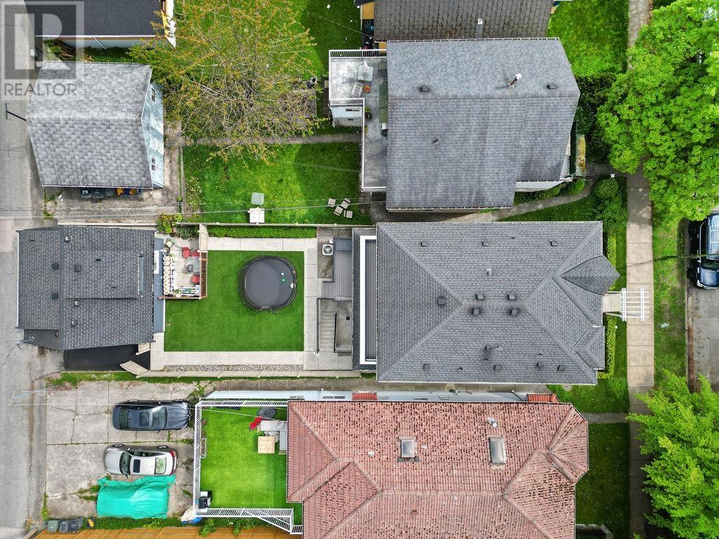 2217 E 8th Avenue, Vancouver, British Columbia  V5N 1V4 - Photo 36 - R2998237
