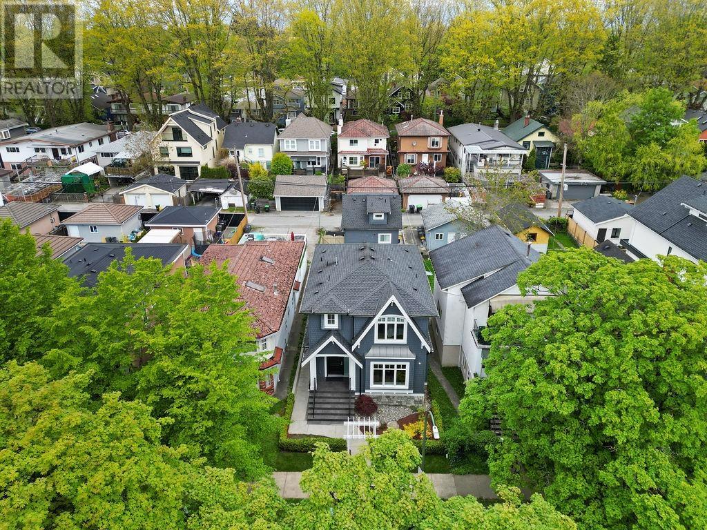 2217 E 8th Avenue, Vancouver, British Columbia  V5N 1V4 - Photo 39 - R2998237