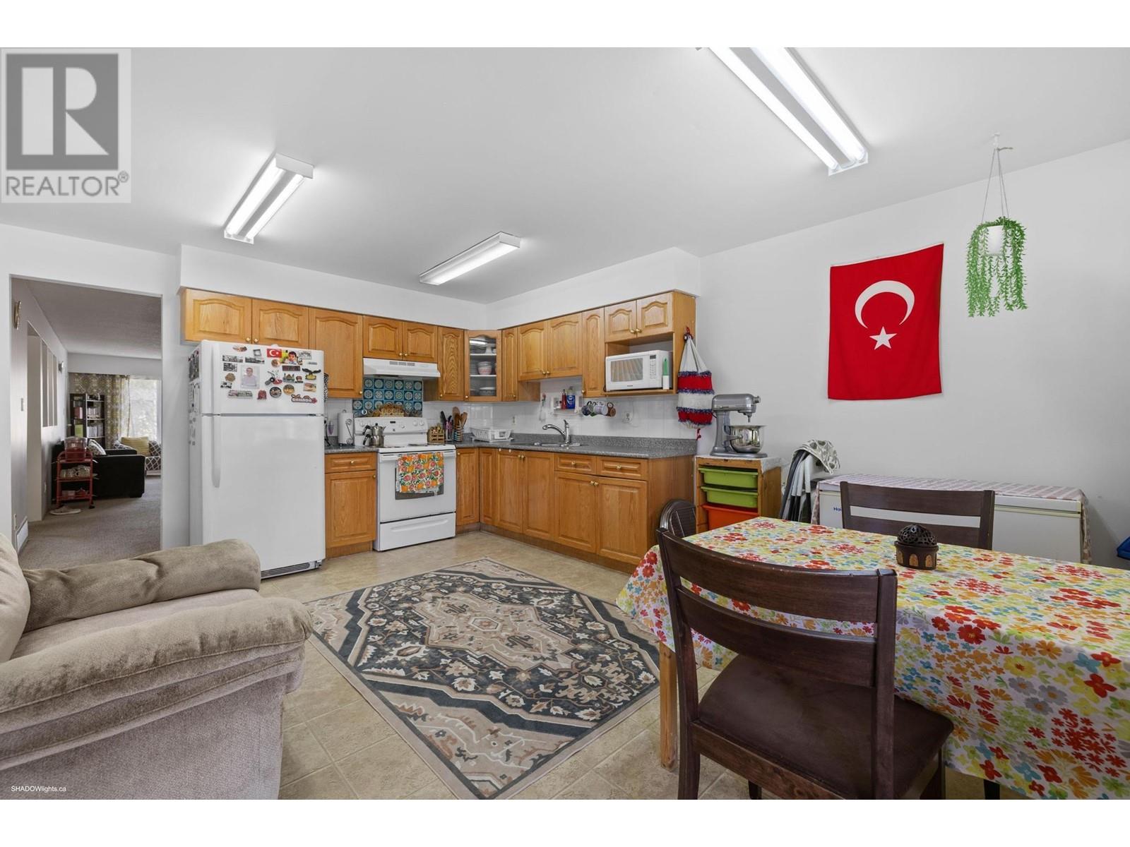 10900 Anahim Drive, Richmond, British Columbia  V7A 3C5 - Photo 13 - R2998238