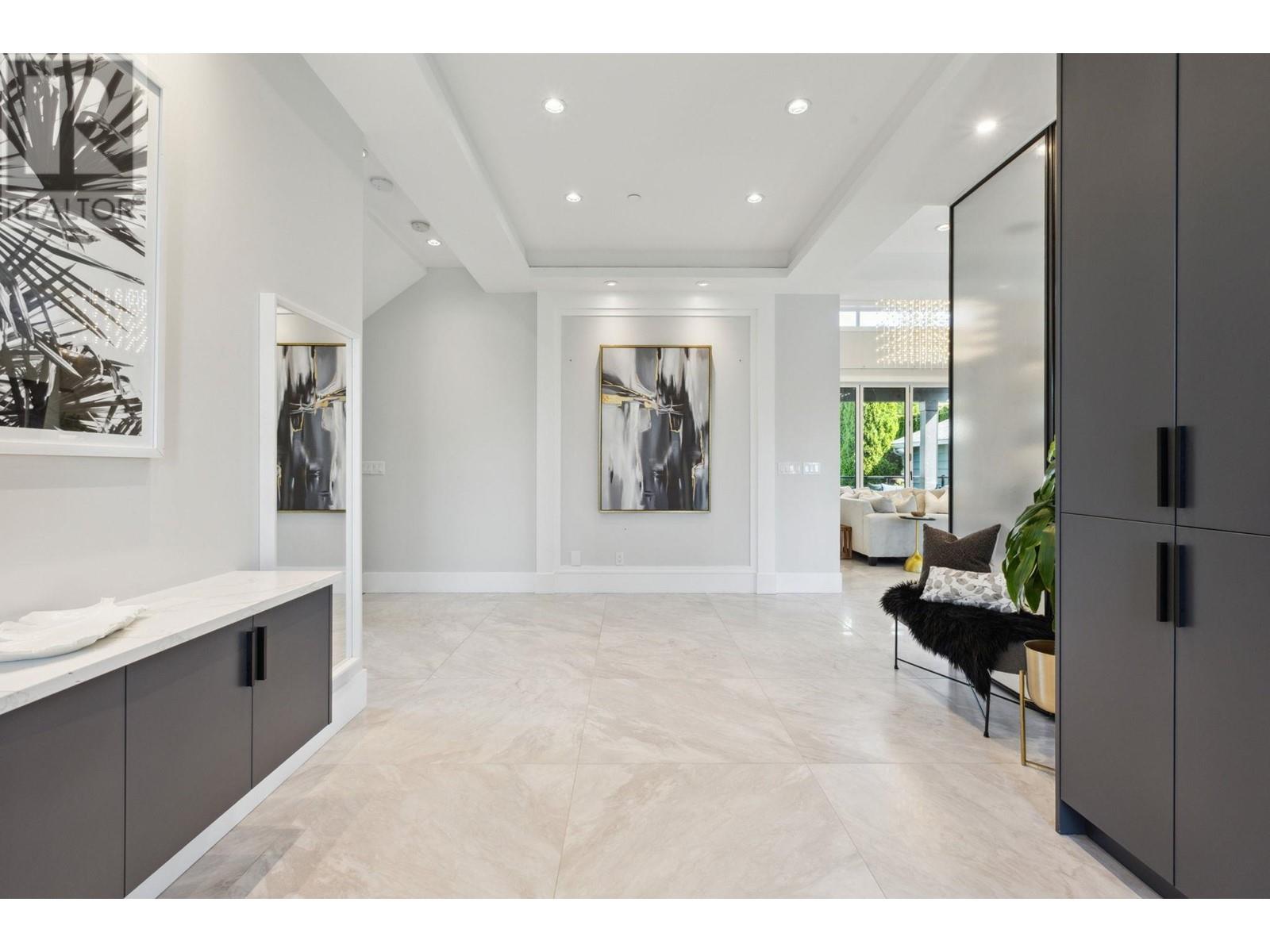 Property at 342 W 15TH STREET image 3