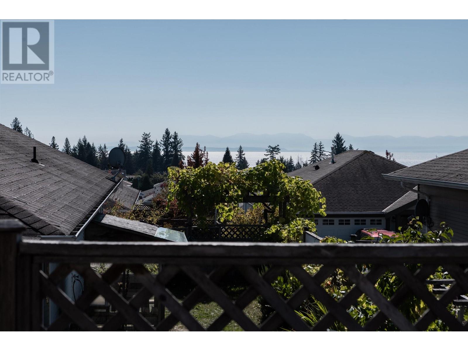Property at 5688 LOUISE WAY image 2