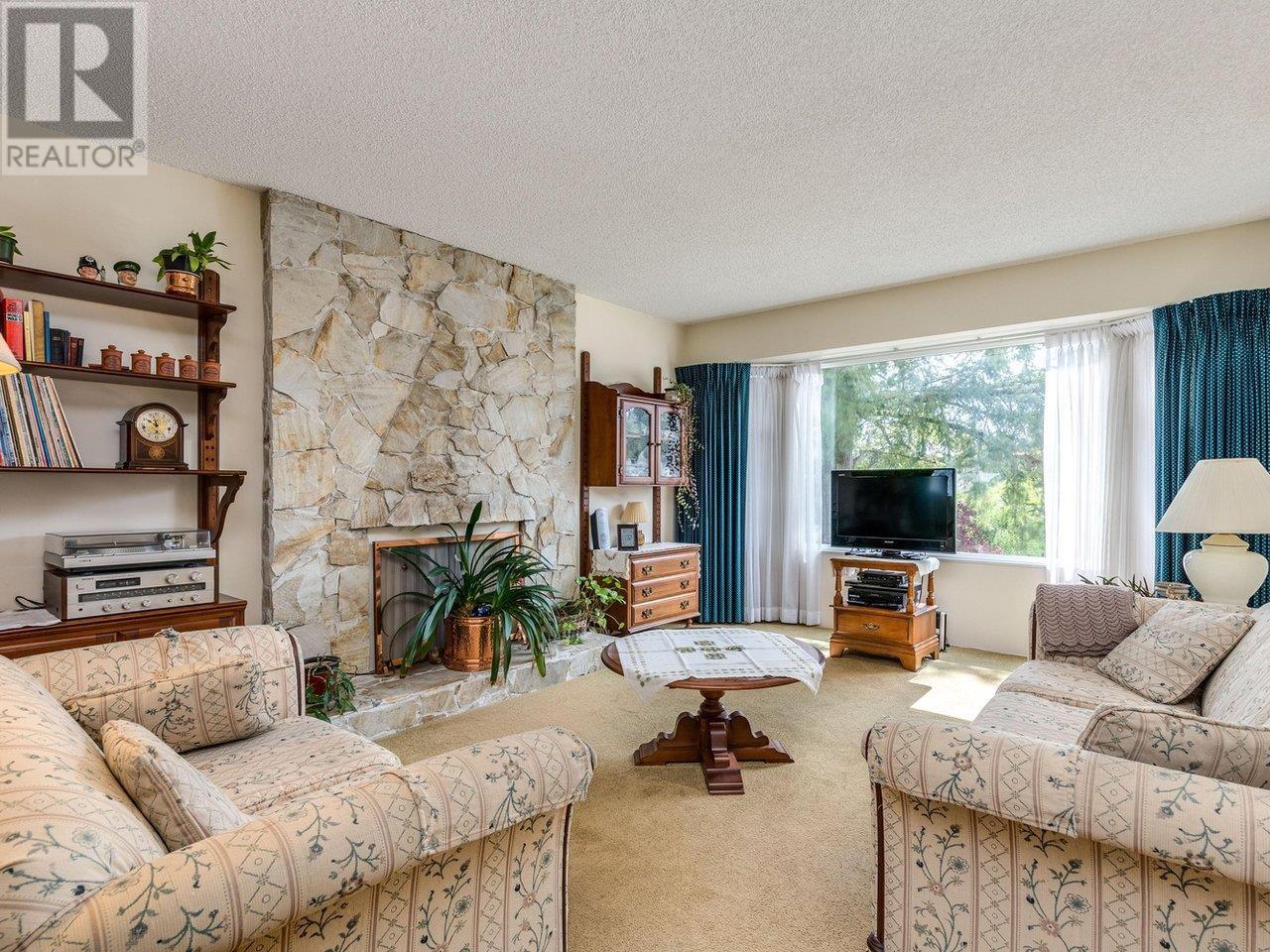 Property at 1409 GABRIOLA DRIVE image 4