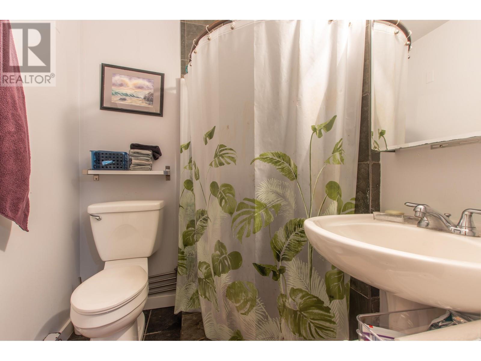38063 Clarke Drive, Squamish, British Columbia  V0N 3G0 - Photo 17 - R2998317