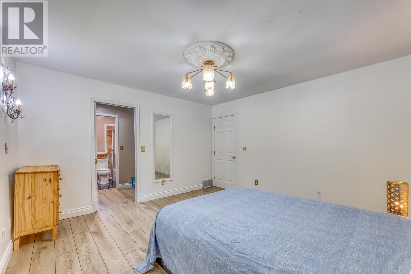 1465 Blackwater Place, Coquitlam, British Columbia  V3E 2R5 - Photo 16 - R2998318