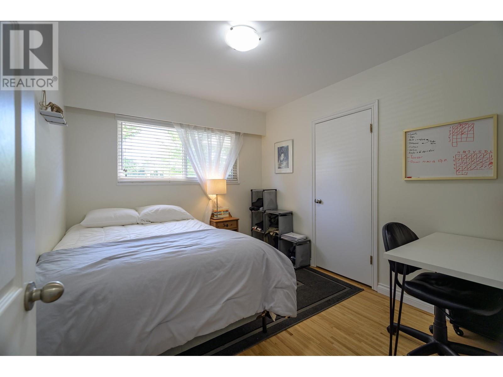 861 53a Street, Delta, British Columbia  V4M 3C8 - Photo 19 - R2998335