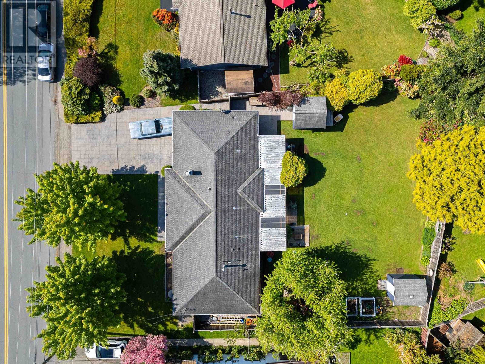 861 53a Street, Delta, British Columbia  V4M 3C8 - Photo 39 - R2998335
