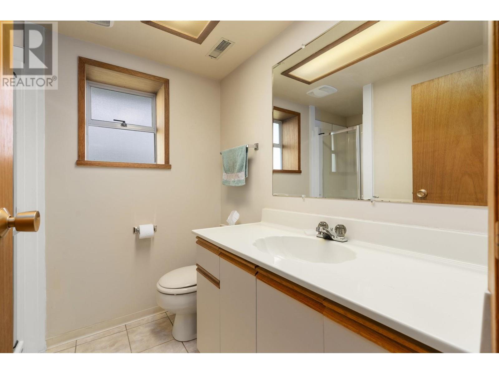 3675 W 37th Avenue, Vancouver, British Columbia  V6N 2W1 - Photo 33 - R2998351