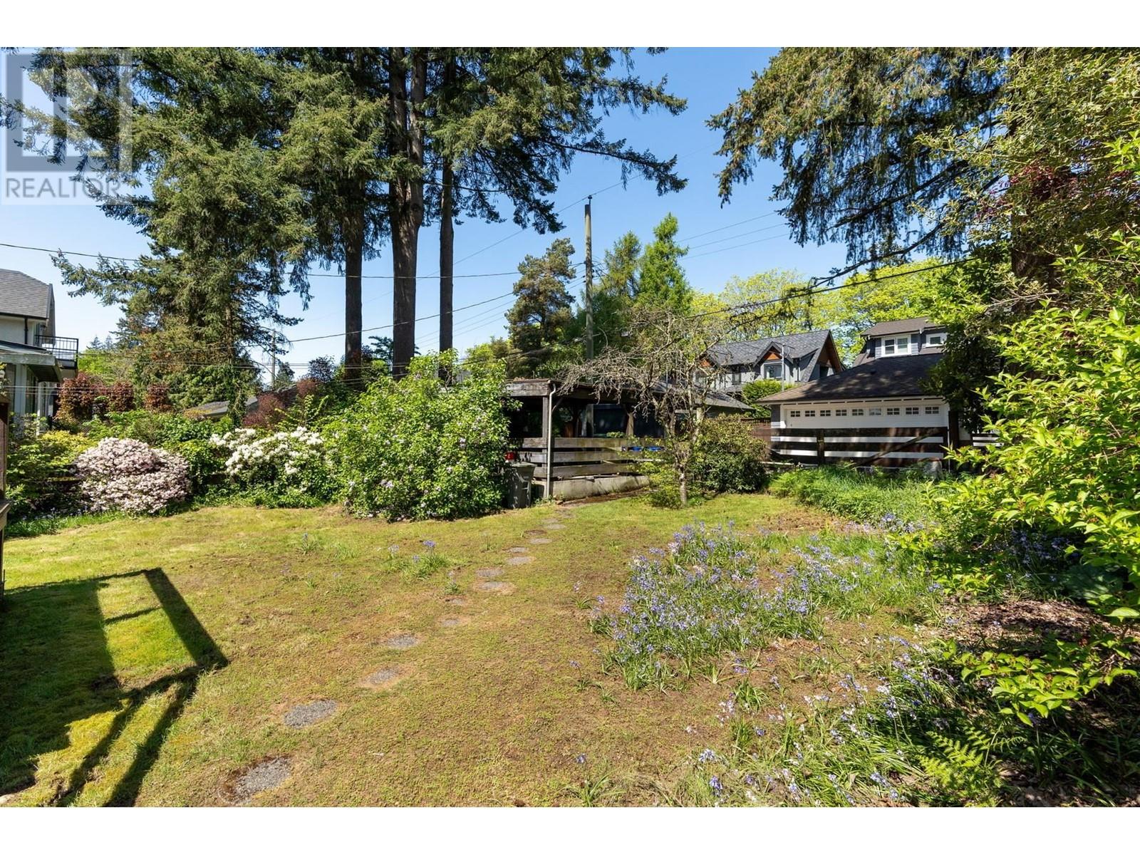 3675 W 37th Avenue, Vancouver, British Columbia  V6N 2W1 - Photo 35 - R2998351