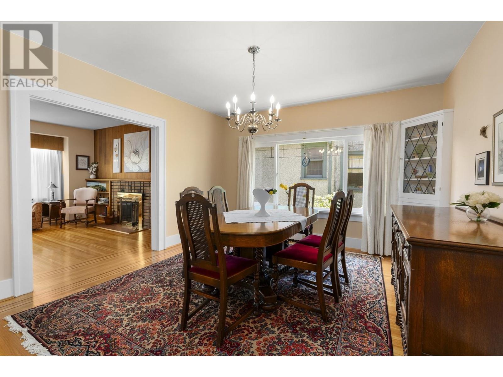 3675 W 37th Avenue, Vancouver, British Columbia  V6N 2W1 - Photo 9 - R2998351
