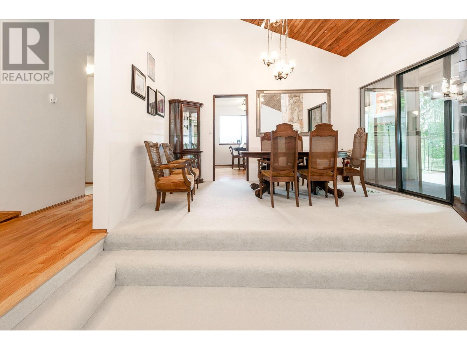 49 Walton Way, Port Moody, British Columbia  V3H 3P5 - Photo 4 - R2998360