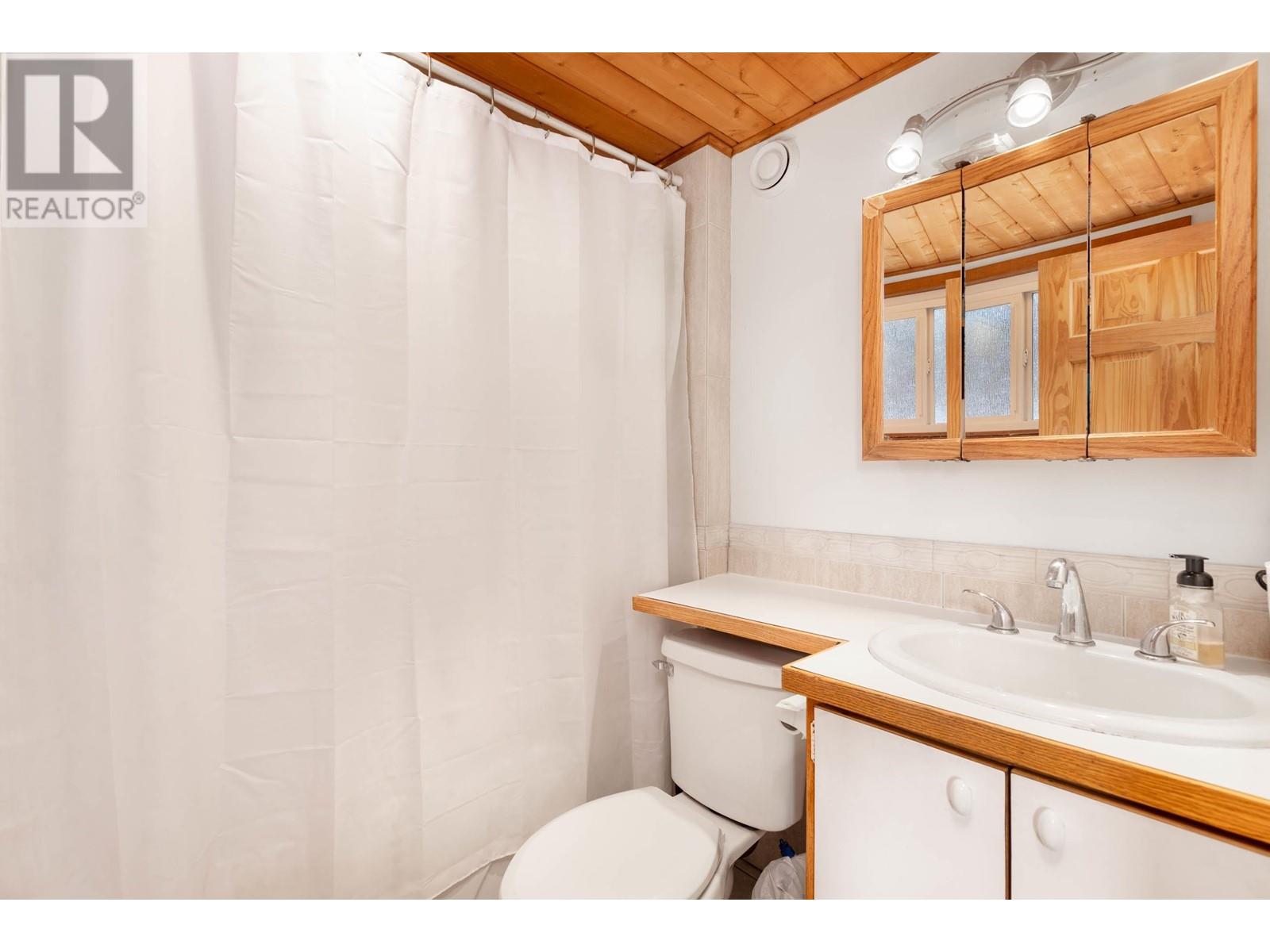 8521 Drifter Way, Whistler, British Columbia  V8E 0G2 - Photo 14 - R2998050