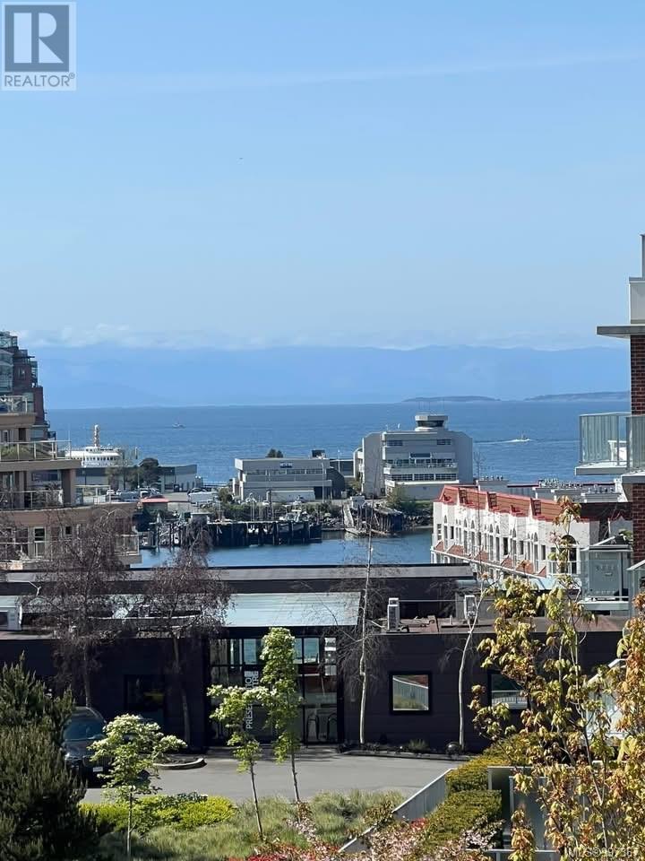 401 83 Saghalie Rd, Victoria, British Columbia