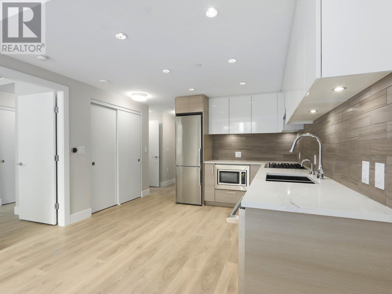 216 3451 Sawmill Crescent, Vancouver, British Columbia  V5S 0H3 - Photo 12 - R2998367