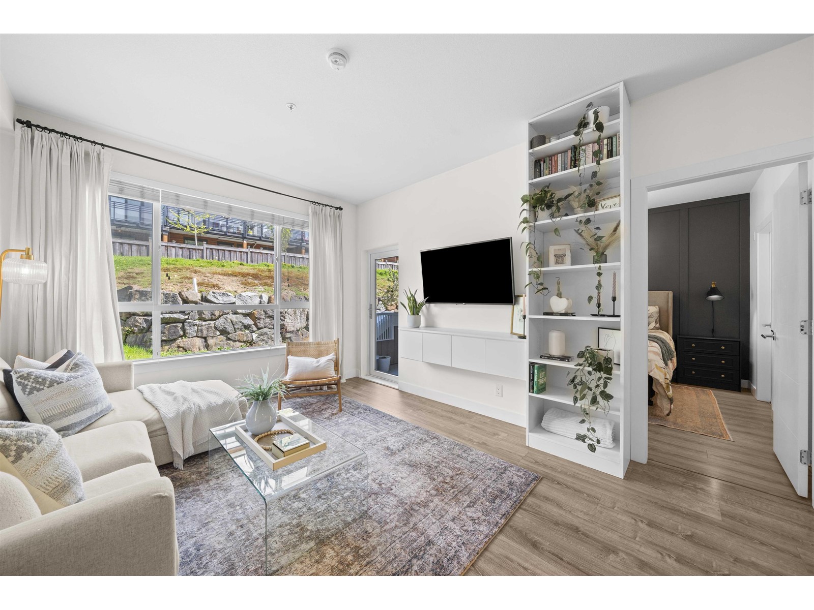 210 16398 64 Avenue, Surrey, British Columbia  V3S 6X6 - Photo 4 - R2998361