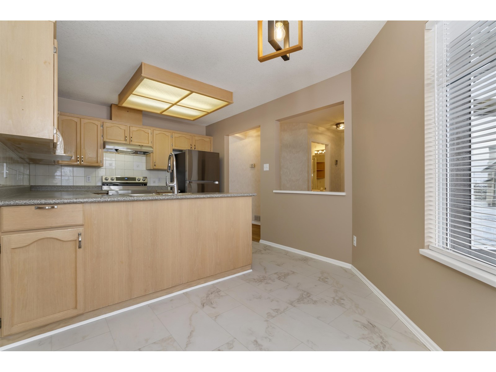 56 19649 53 Avenue, Langley, British Columbia  V3A 8C5 - Photo 13 - R2998425