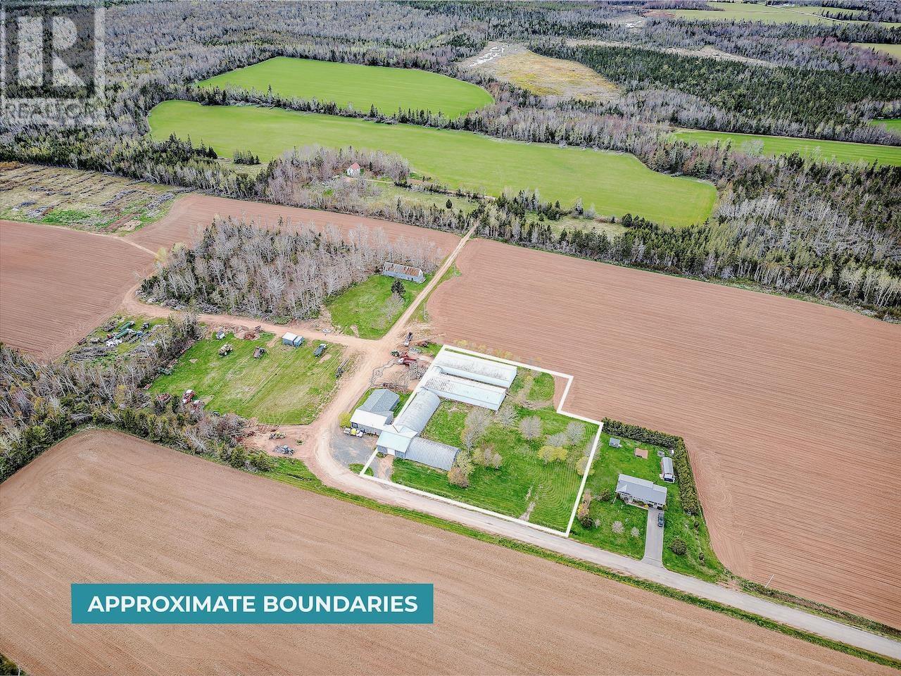 182 Macphee Road, St. Georges, Prince Edward Island  C0A 1G0 - Photo 3 - 202413133