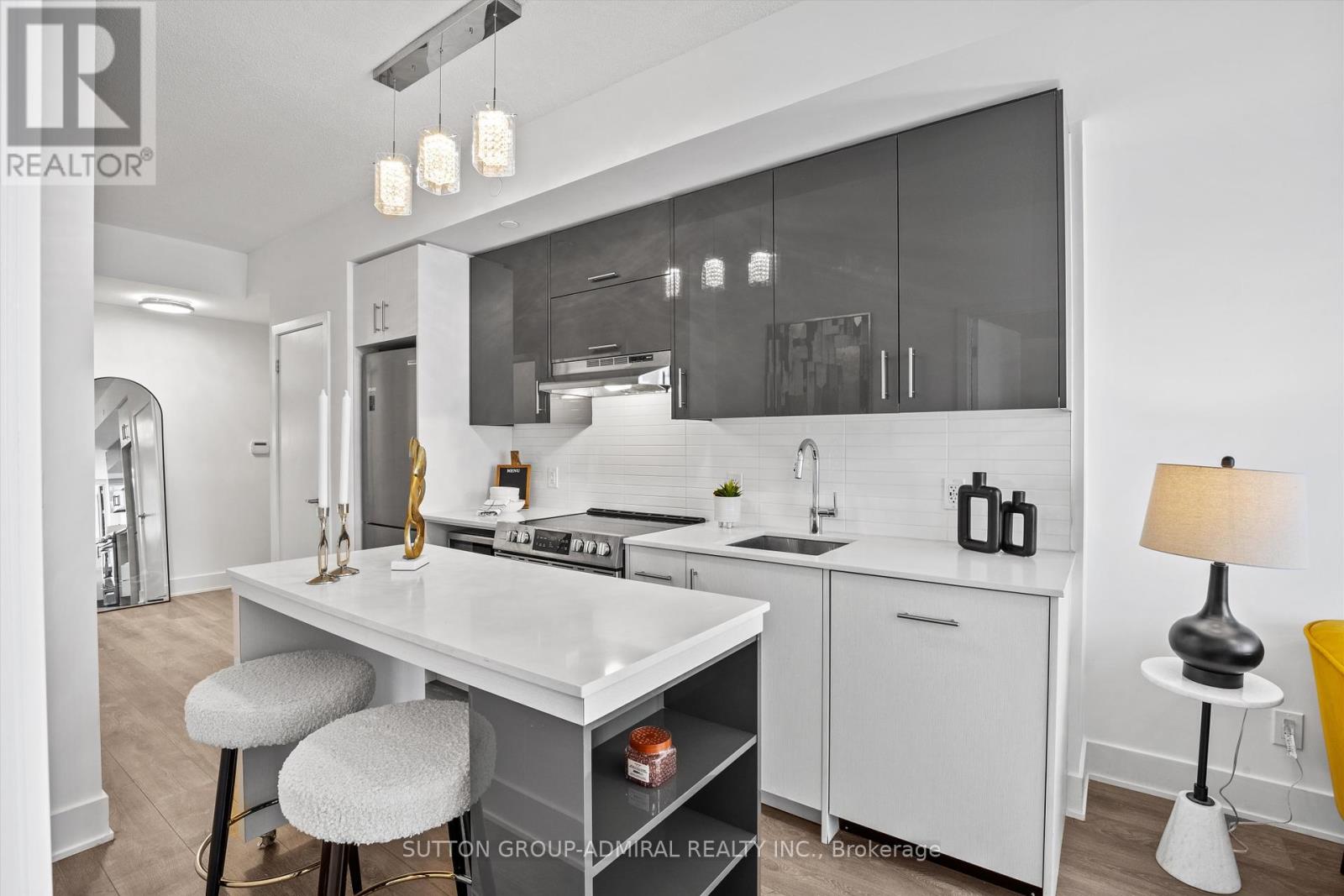 915 - 188 Fairview Mall Drive, Toronto, Ontario  M2J 0H7 - Photo 8 - C12125781