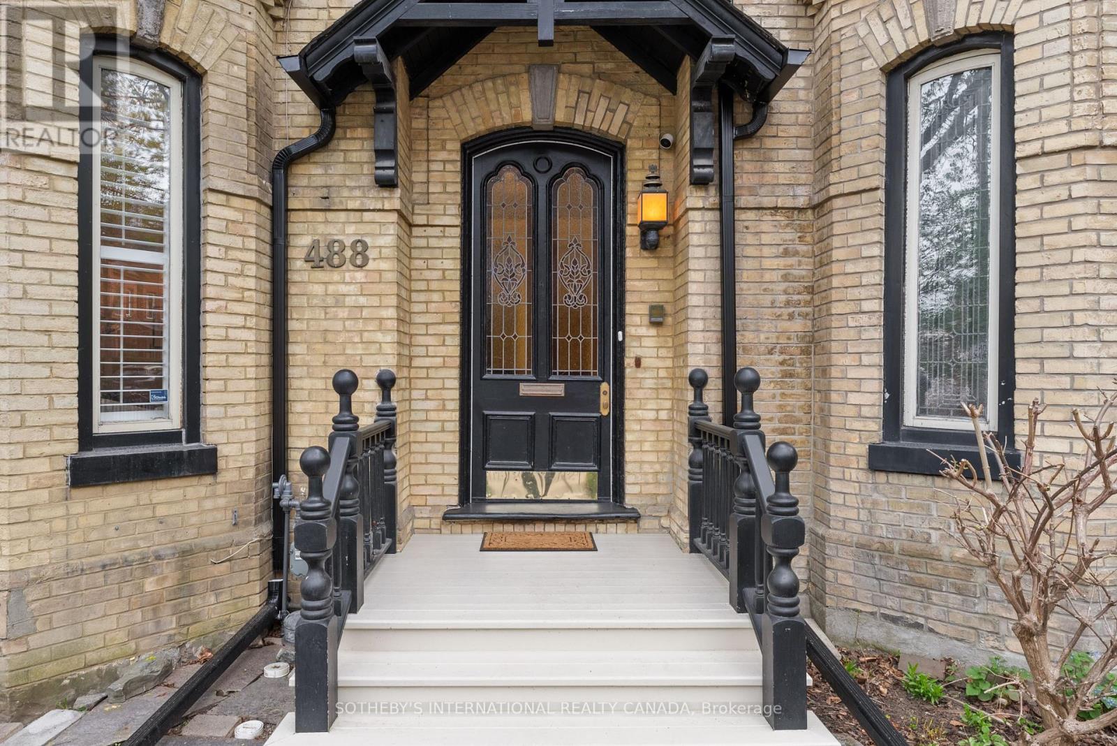 Property at 488 ONTARIO STREET image 3