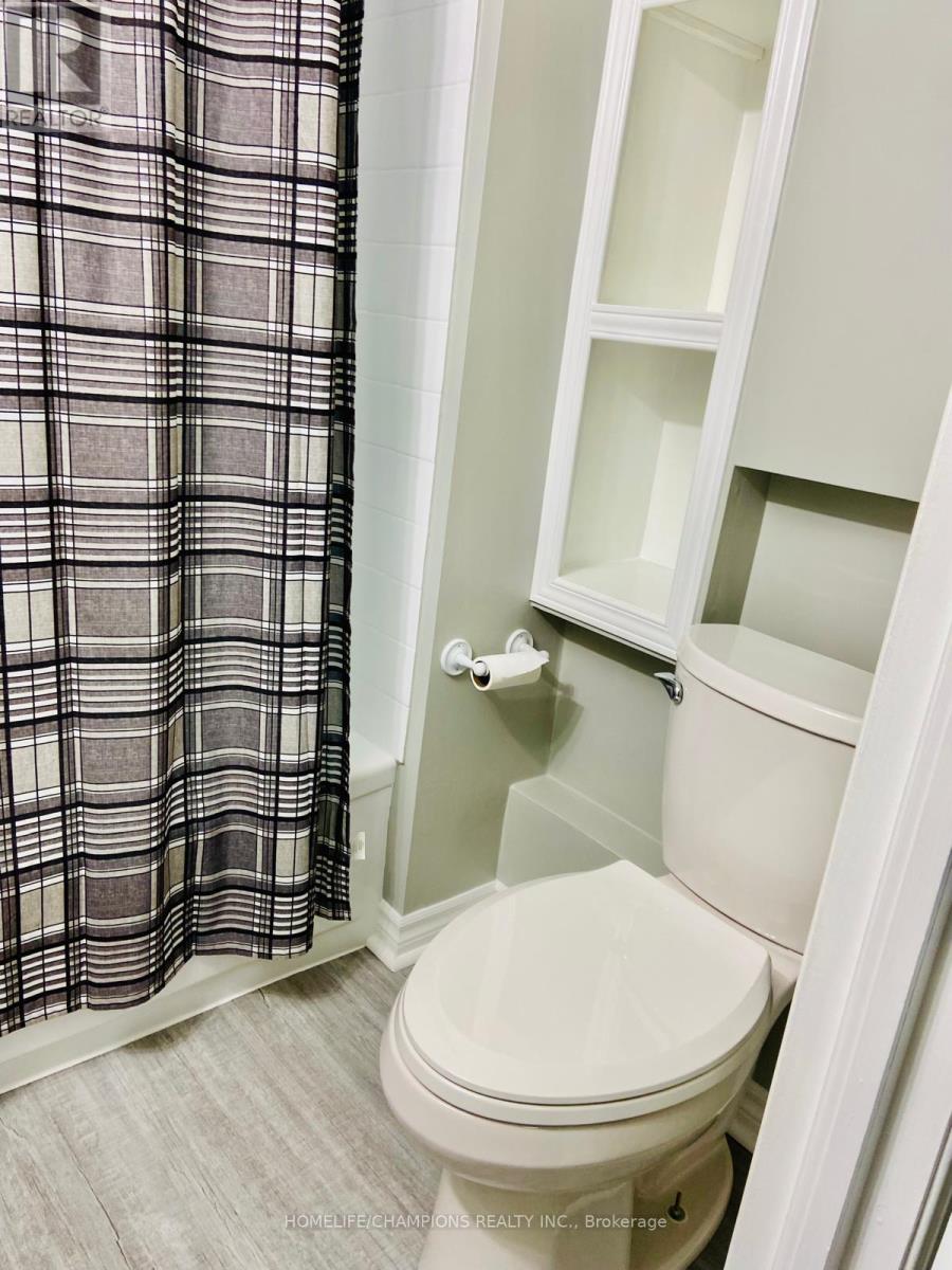 44 Plumridge Circle, Ajax, Ontario  L1S 3Z8 - Photo 3 - E11930438