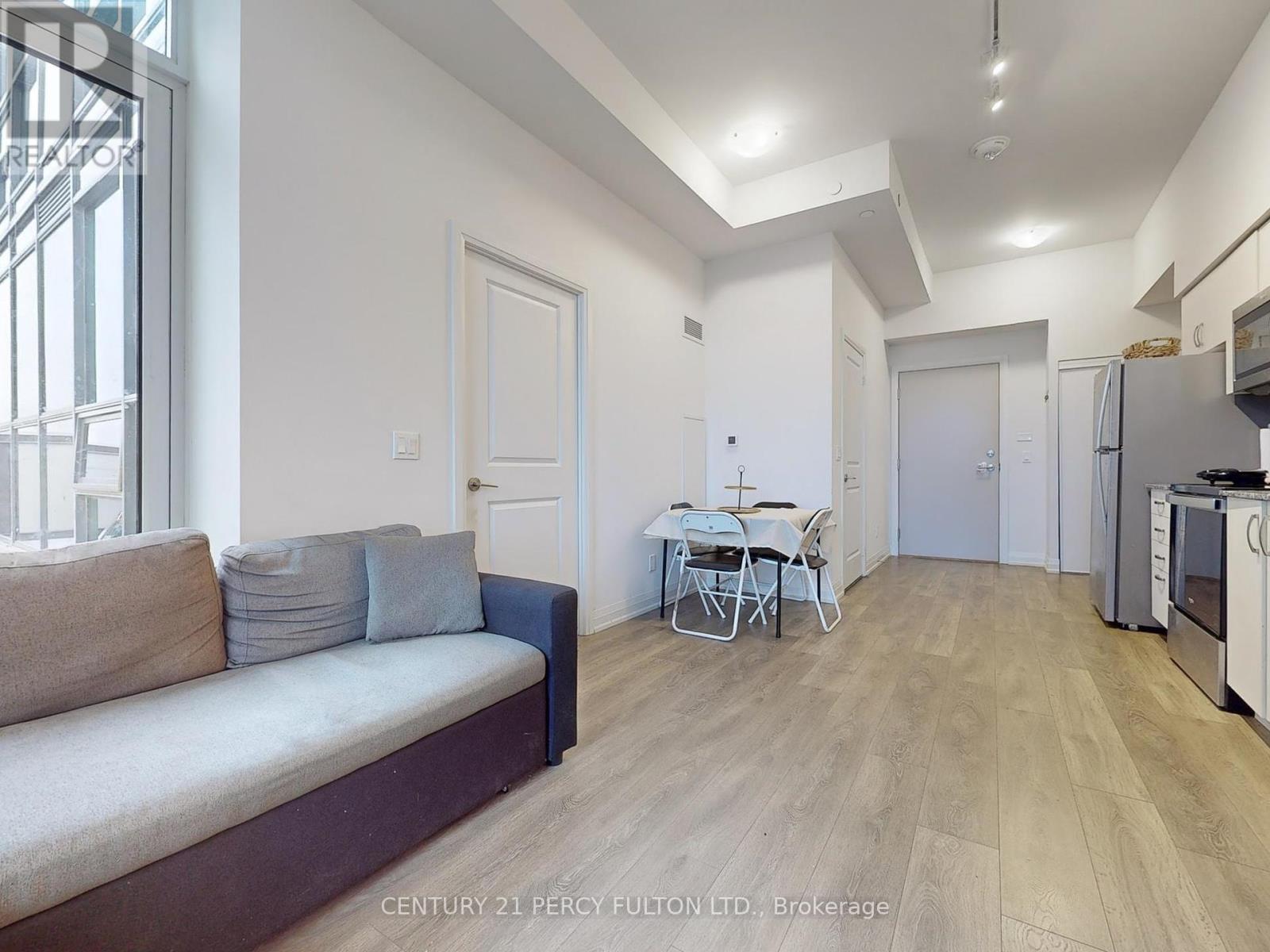 Lph 01 - 10 Meadowglen Place, Toronto, Ontario  M1G 0A8 - Photo 10 - E12019339