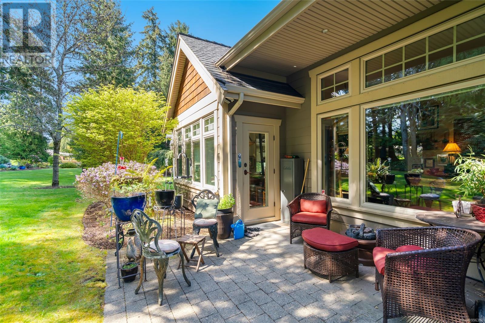532 Eaglewood Crt, Qualicum Beach, British Columbia  V9K 0A3 - Photo 34 - 996360