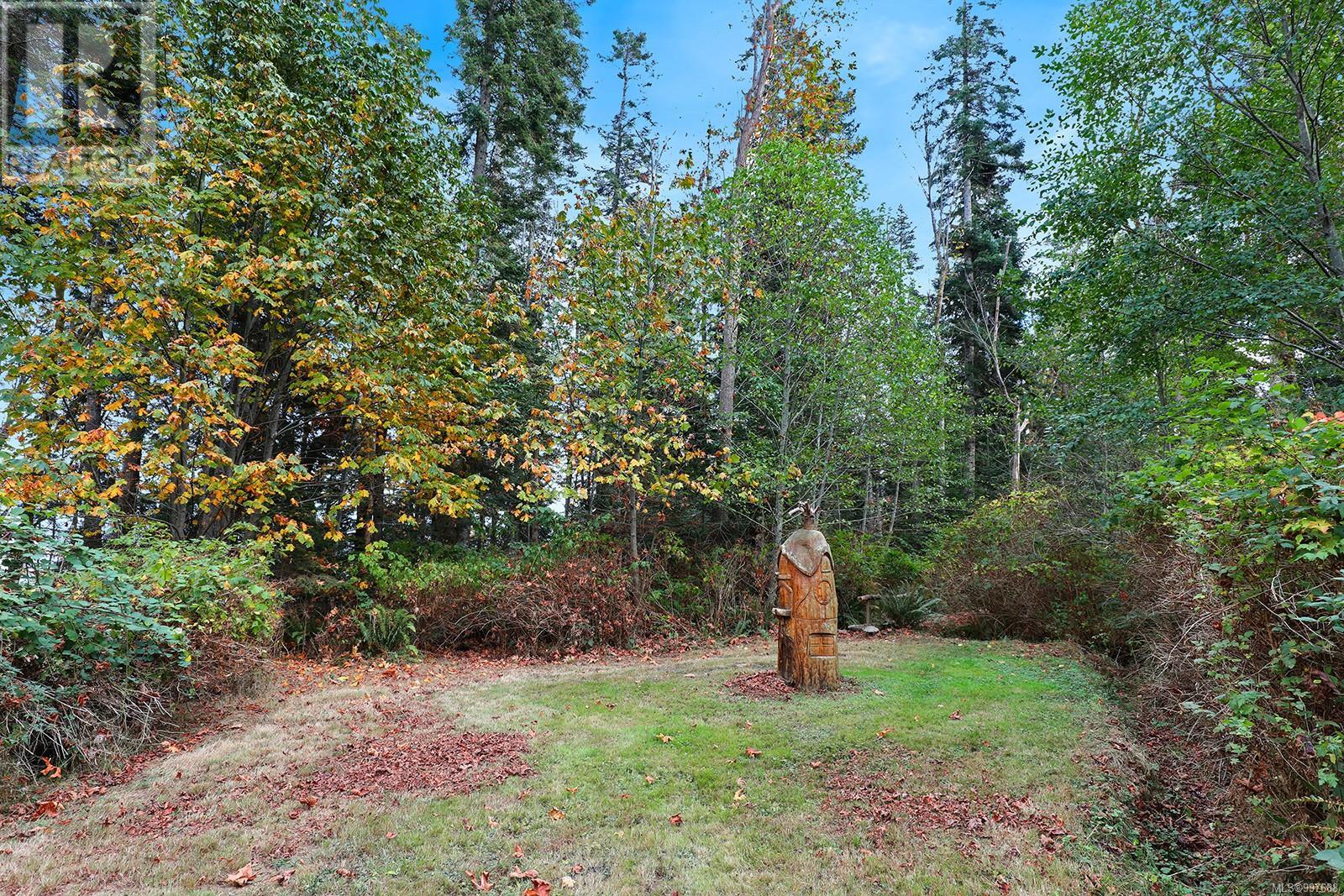 6510 Eagles Dr, Courtenay, British Columbia  V9J 1V4 - Photo 8 - 997688