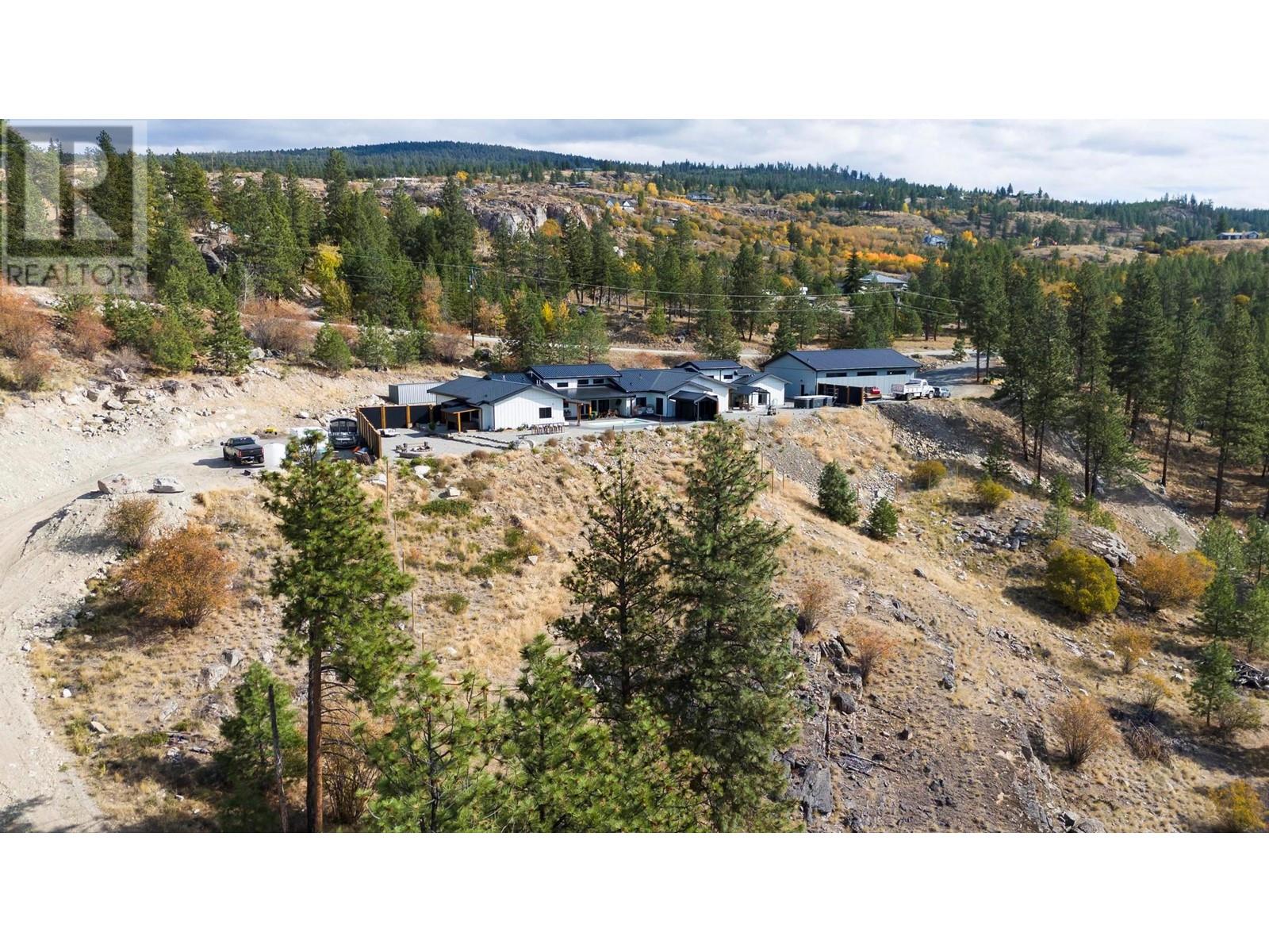 2137 Carmi Road, Penticton, British Columbia  V2A 8V5 - Photo 4 - 10346212