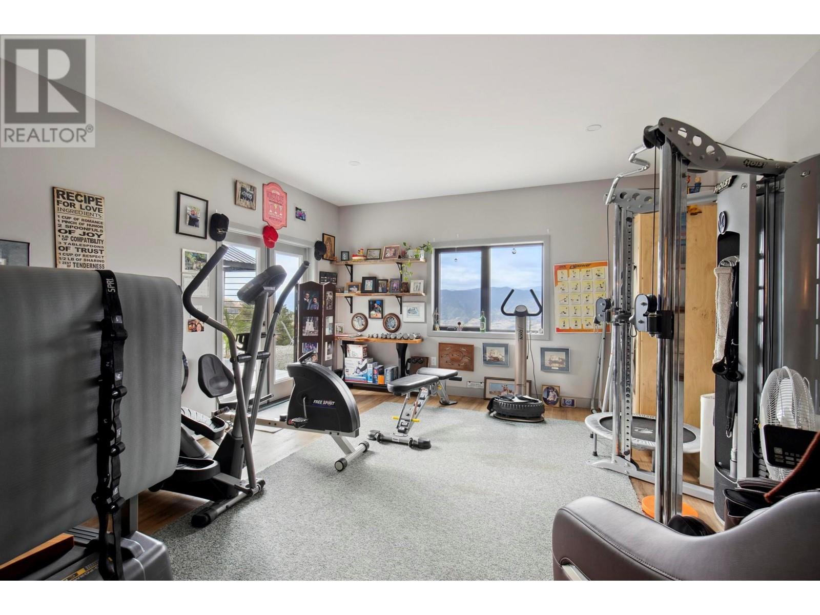 2137 Carmi Road, Penticton, British Columbia  V2A 8V5 - Photo 44 - 10346212