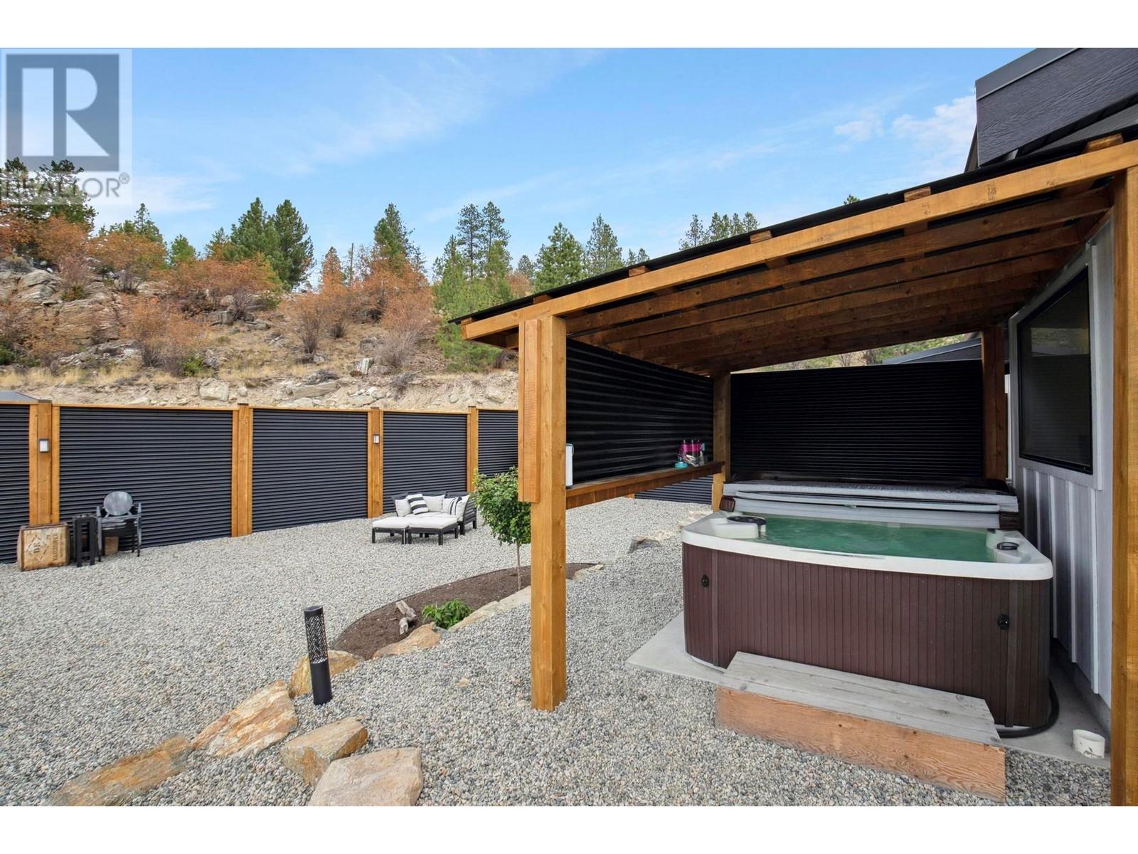 2137 Carmi Road, Penticton, British Columbia  V2A 8V5 - Photo 45 - 10346212
