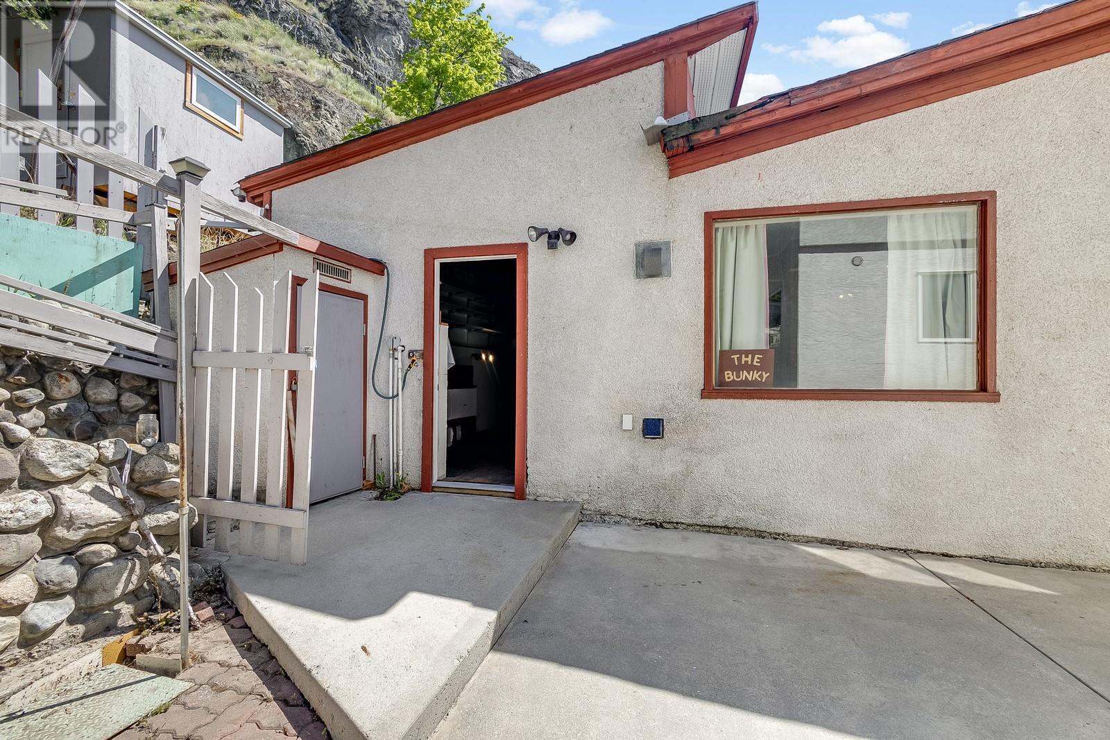 457 Poplar Point Drive, Kelowna, British Columbia  V1Y 1Y2 - Photo 29 - 10341298