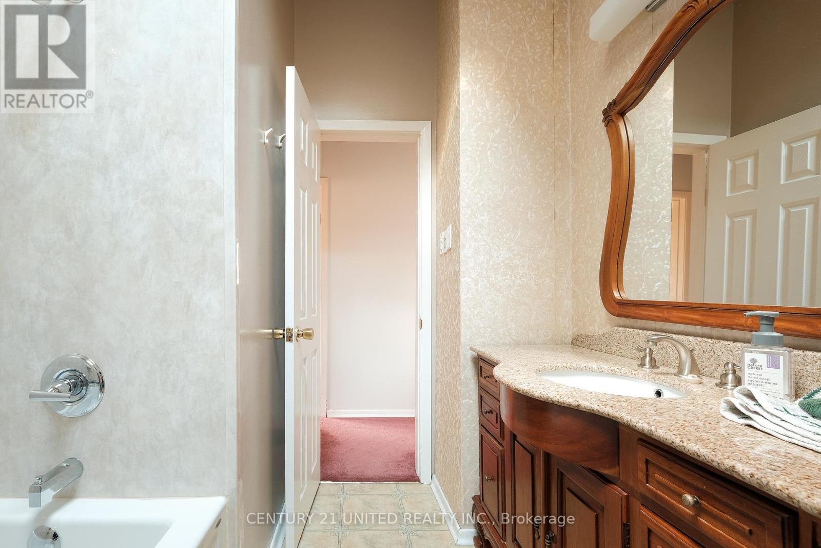 1261 Olympus Avenue, Peterborough North, Ontario  K9H 6V9 - Photo 18 - X12125850