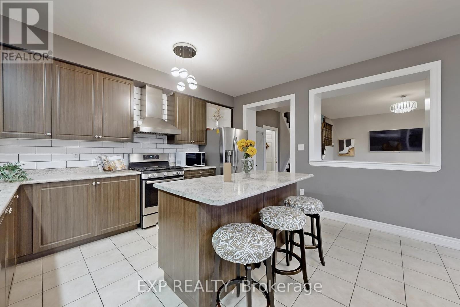 7721 Sassafras Trail, Niagara Falls, Ontario  L2H 0N5 - Photo 13 - X12125813
