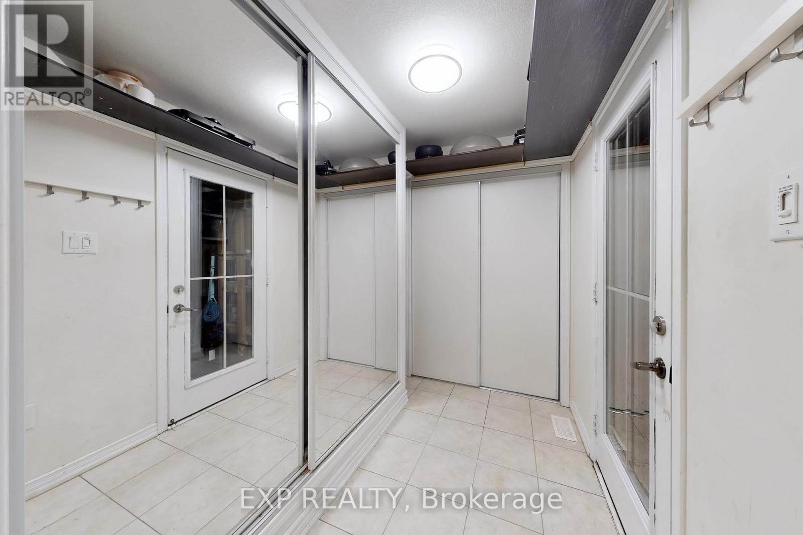 7721 Sassafras Trail, Niagara Falls, Ontario  L2H 0N5 - Photo 21 - X12125813